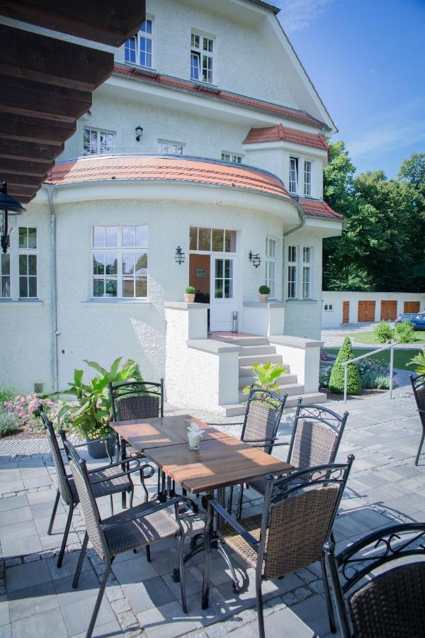 Pension Villa-Ingeborg Furstenberg-Havel Exterior photo